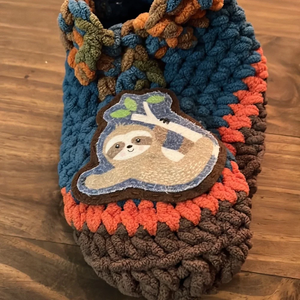 SNUGGLY SLOTH Slippers - Cozy Chenille Slipper Socks. - Picture 6 of 7